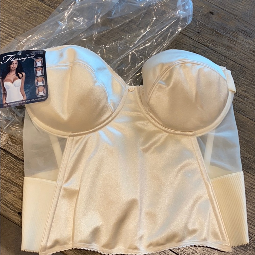 NWTs women’s 44d low back strapless bra